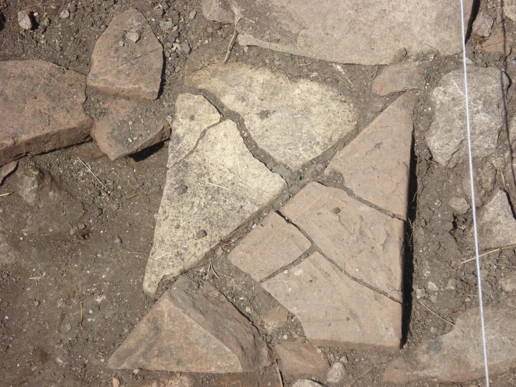 2008 - Fig 15 - Pile Preserved at South Edge of SC+1 SW-W