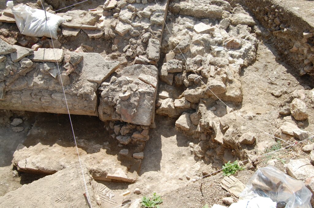 2008 - Fig 23