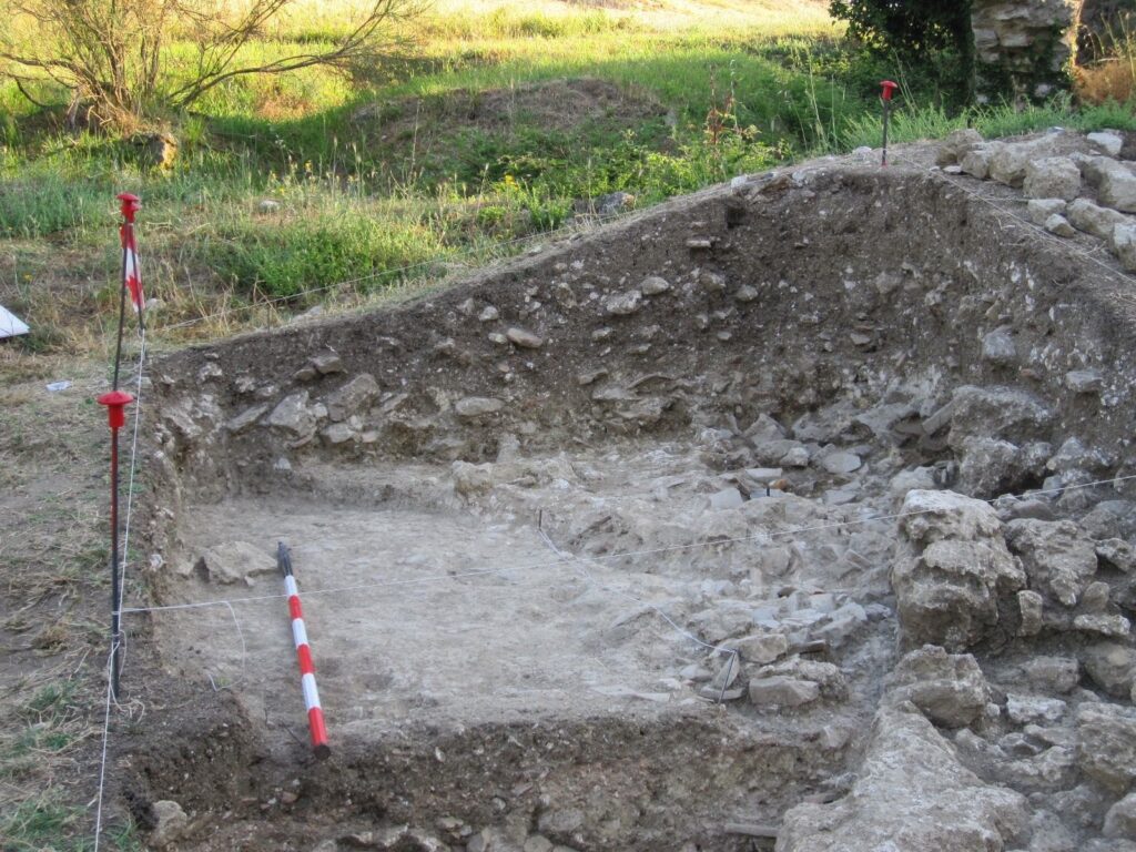 2010 - Fig 31 - NA+11 NW